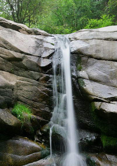 庞泉沟风景图