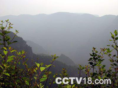 青龙峡风景图