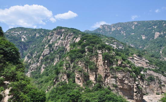 云峰山自然风景区