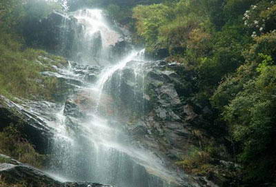 仙洞山公园风景图