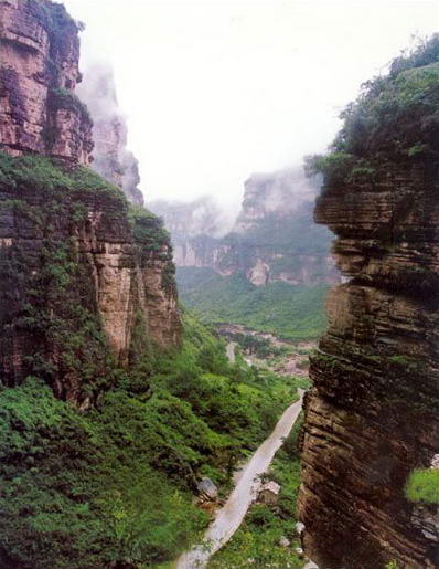 太行大峡谷风景图