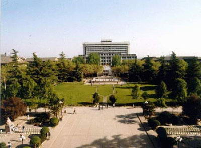 西北大学风景图