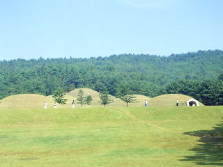 陵山里古坟