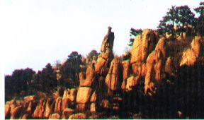 背牛顶风景图