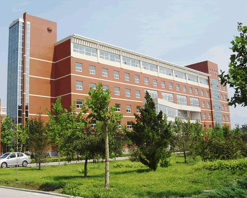 河北大学